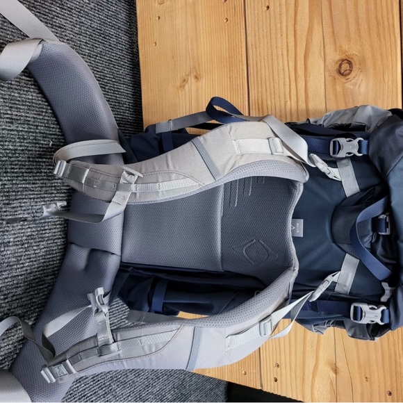 Mystery Ranch Stein 65
MYSTERY RANCH STEIN 65L - Picture 2 of 7